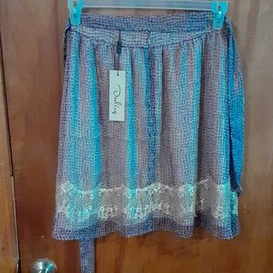 Darling Colthes Breanna Skirt Size small Color Moc